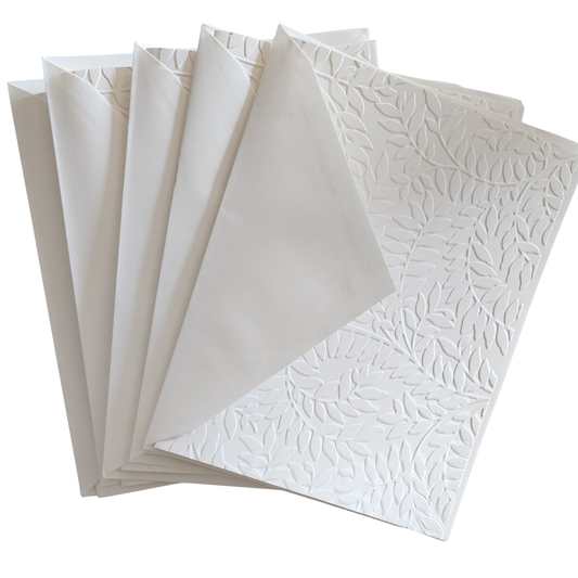 IVORY EMBOSSED BOTANICAL VINE BLANK NOTECARD